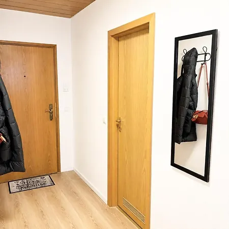 Modernes Fuer 6 Personen Nahe Messe & Apartamento Essen